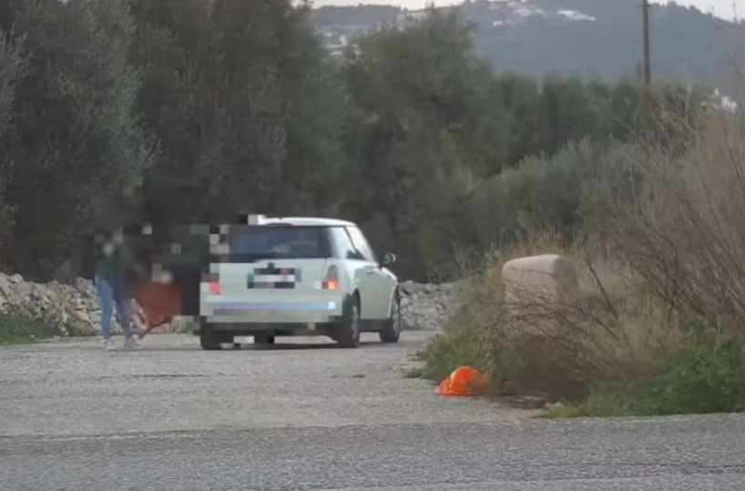 Fasano, il sindaco Zaccaria pubblica le immagini degli «sporcaccioni»