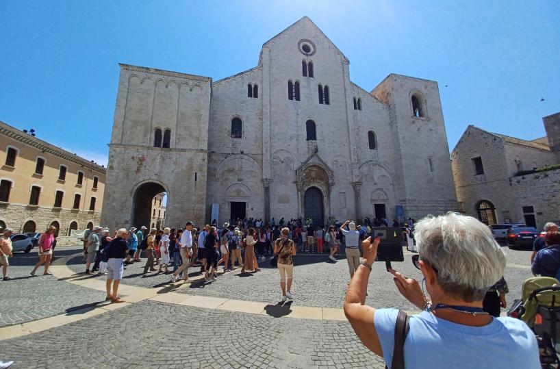Affitti brevi e b&b: a Bari è boom in città