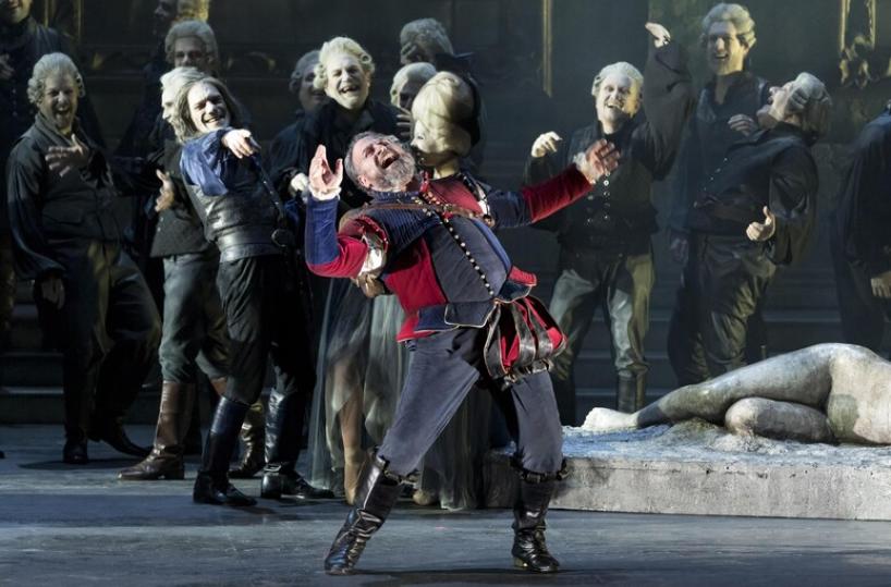 Bari, al teatro Petruzzelli il Rigoletto «capolavoro fantastico» di John Turturro 