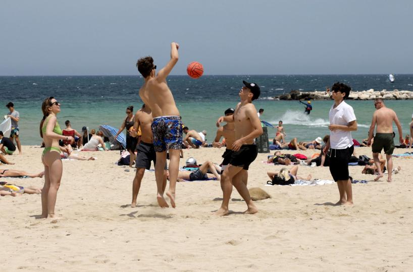 Spiagge, tra Mola di Bari e Polignano i prezzi per un posto sono già schizzati del +20%