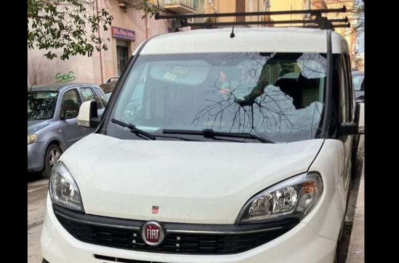 Molfetta, rubata auto della famiglia di un 16enne disabile: la città si mobilita