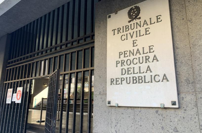 Abusi sessuali sulla minorenne disabile a Taranto: oggi l’interrogatorio del prof arrestato