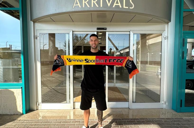 Lecce, Tete Morente atterrato in Puglia: domani le visite, poi la firma