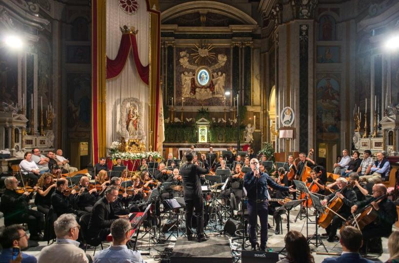 «L'anguria» nuovo singolo pieno di ironia per il barese Beppe Delre