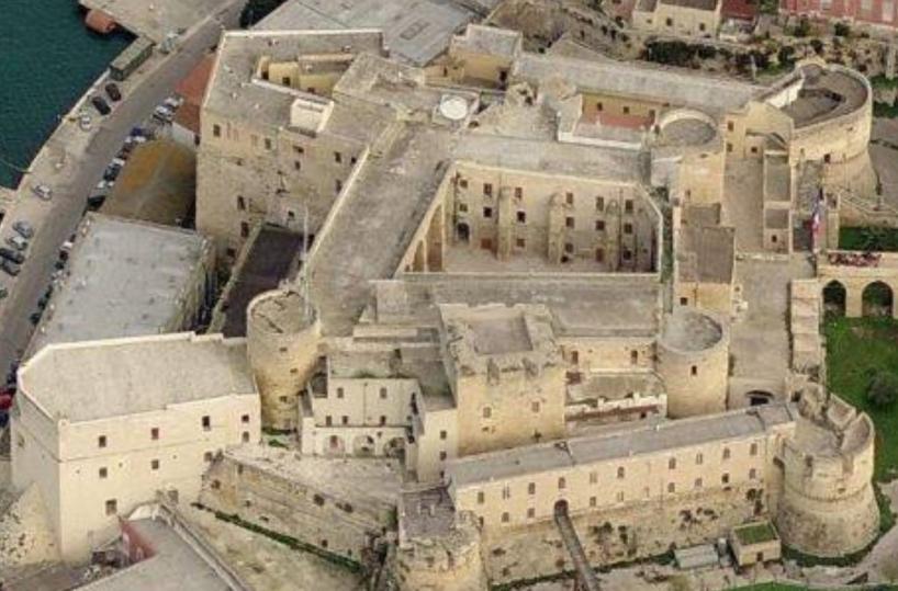 Brindisi, al Castello Svevo le visite guidate in lingua italiana, inglese, spagnola e francese