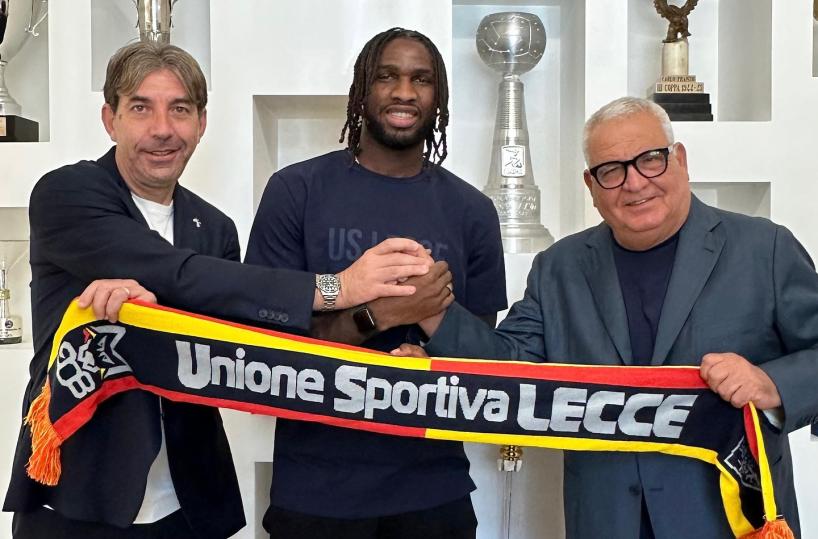 Lecce, procede la campagna acquisti: arriva il difensore Kialonda Gaspar