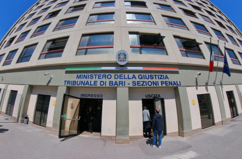 «Soldi per sentenze tributarie», a processo commercialista Soave
