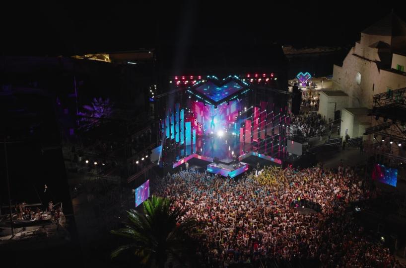 Molfetta, il «Battiti Live» su Canale 5 vince la serata in tv: 22,4% di share