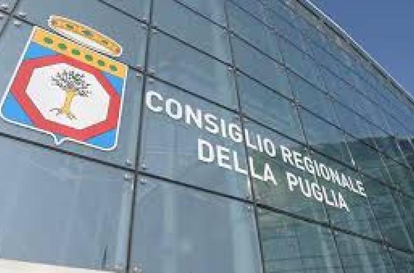 Regione Puglia, in Consiglio due volti nuovi: l’esordio di Tommaso Scatigna e Tonia Spina
