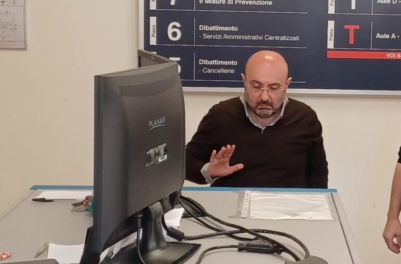 «Sandrino Cataldo stava lavorando per le primarie di Bari». Il gip: deve restare ai domiciliari