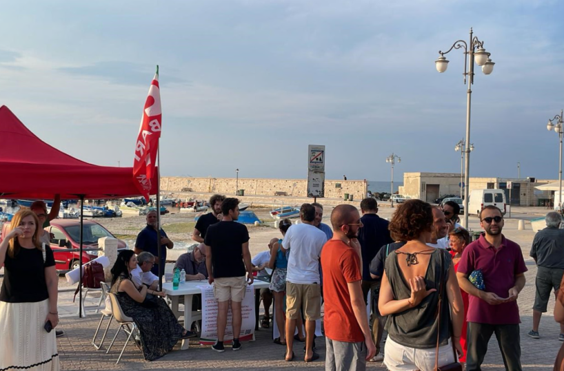 Puglia, banchetti nelle strade e in Consiglio torna il Tfm