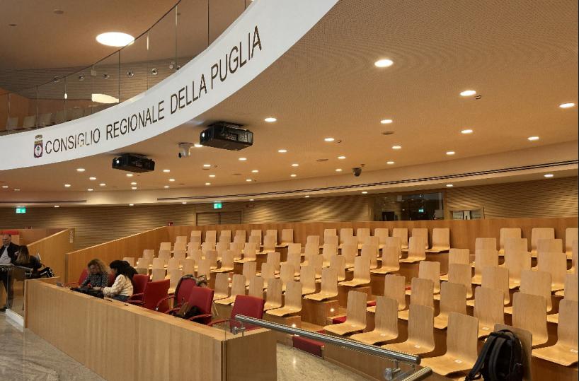 Puglia, polemica sul Tfm. FdI: «Noi contro i privilegi»