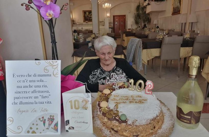 Zia Ietta da Rionero in Vulture spegne ben 102 candeline