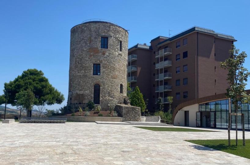 Potenza, con la torre Guevara torna a vivere il 1600