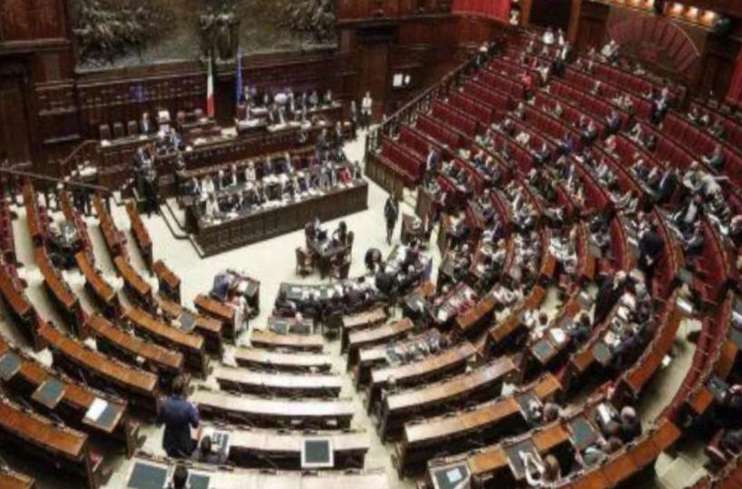 Parte la raccolta di firme anche in Puglia contro il «Rosatellum»
