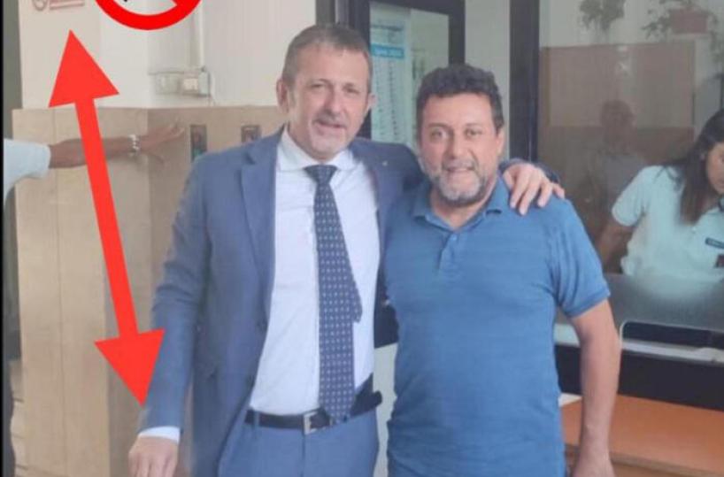 Delmastro nel carcere di Brindisi fuma sotto il cartello del divieto: è polemica. Caiazza: "E ignora i detenuti"
