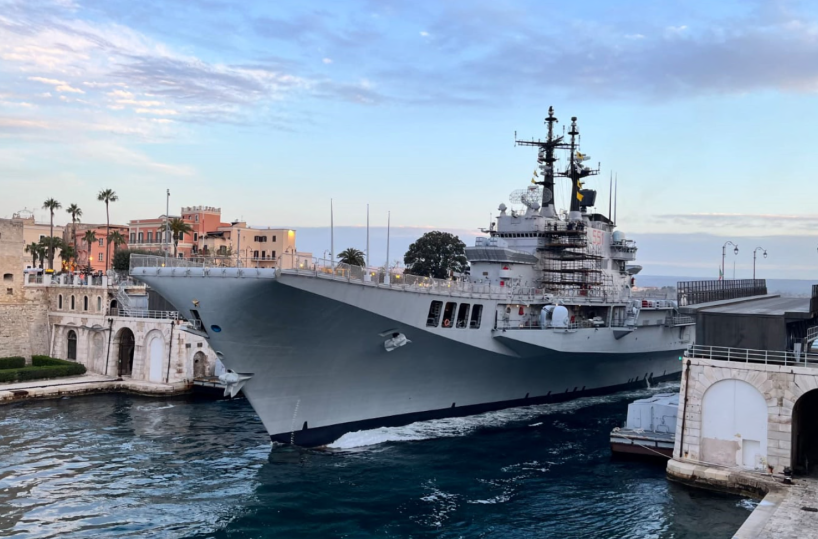 Nave Garibaldi, primo museo galleggiante: scoppia il caso tra Taranto e Genova