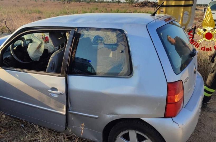 Veglie, auto finisce nella vasca di raccolta dell'acqua piovana: tre giovanissime in ospedale