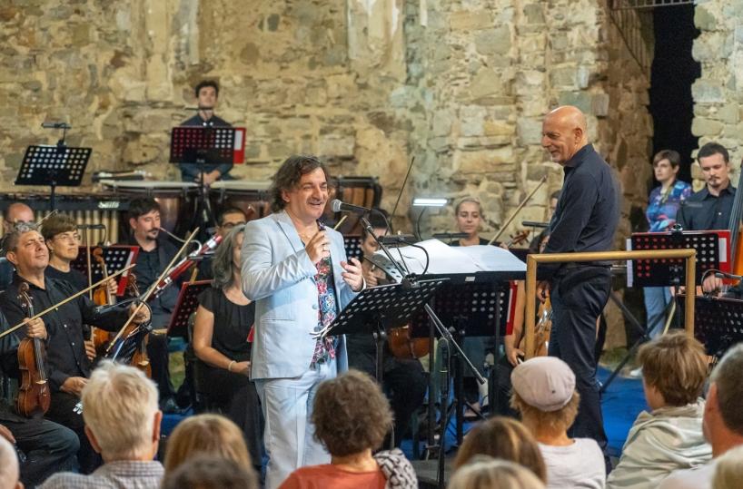 Polignano celebra Modugno con tre serate evento: nel cast Consoli, Gazzè, Michielin e tanti altri