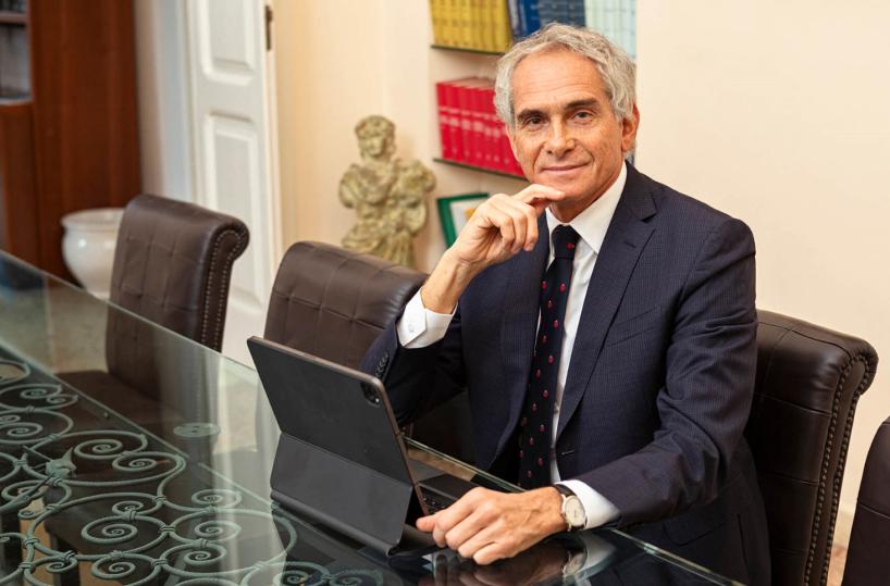 «Ecco come rinascono i beni confiscati alla mafia»: la storia del manager pugliese Pezzuto