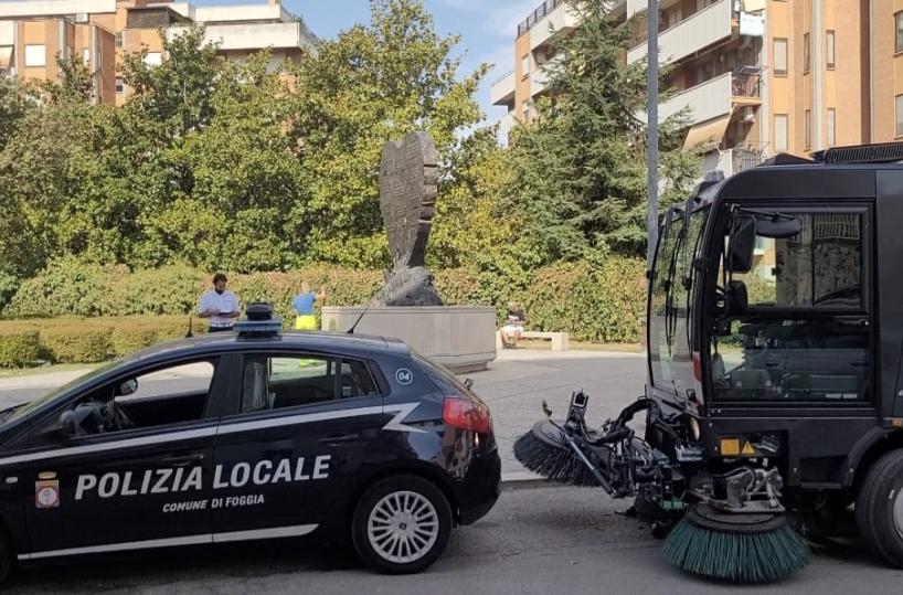 Foggia, vandalizzato monumento dedicato a vittime del crollo di viale Giotto