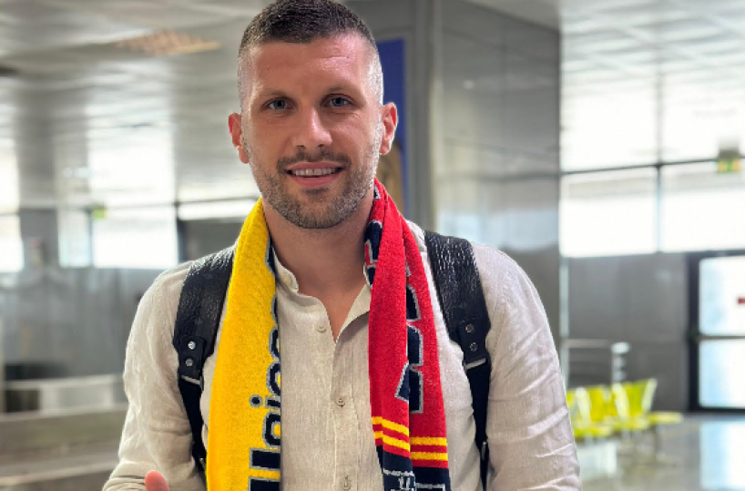 Calcio, la nuova vita di Rebic: &laquo;Lecce, sono pronto&raquo;