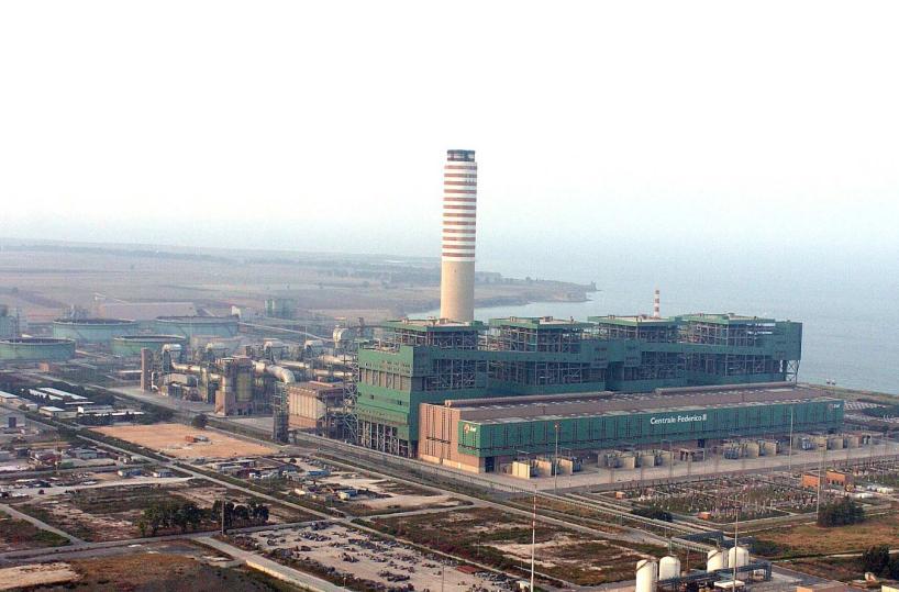 Brindisi, l'annuncio di Urso: 10 imprese interessate ad area ex centrale Cerano