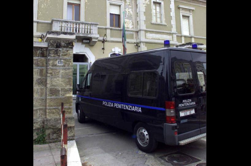 Fasano, in silenzio dal gip l’allenatore accusato di abusi sugli allievi