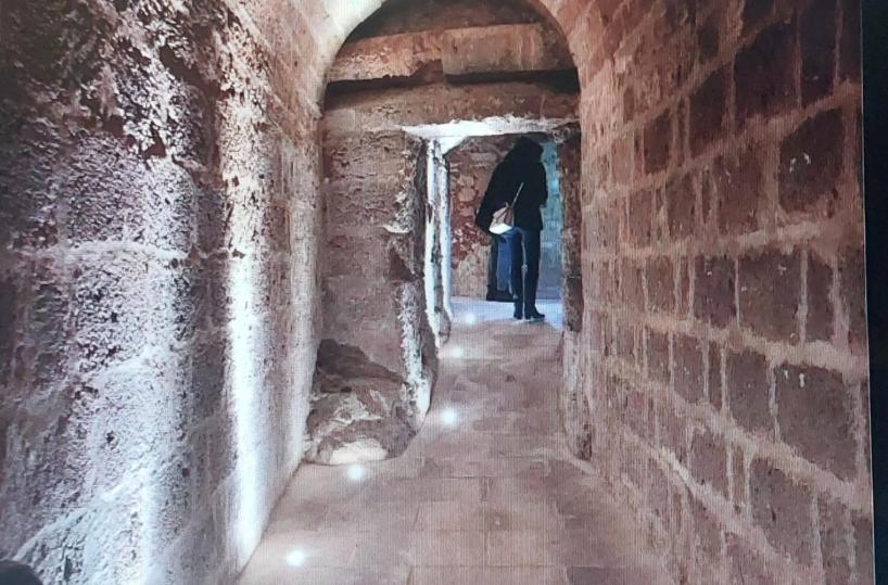 Dal Monte più «sacro» al Castello di Otranto ecco la Puglia «infestata»