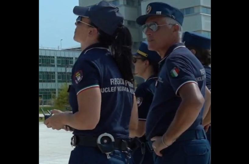 Bocciata la polizia ambientale della Regione: «Stop a pistole e gradi militari»
