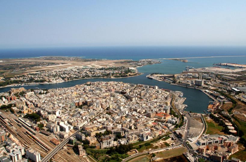 Brindisi, autorità portuale contro Enel: il tempo stringe, «Via dal 1° gennaio»