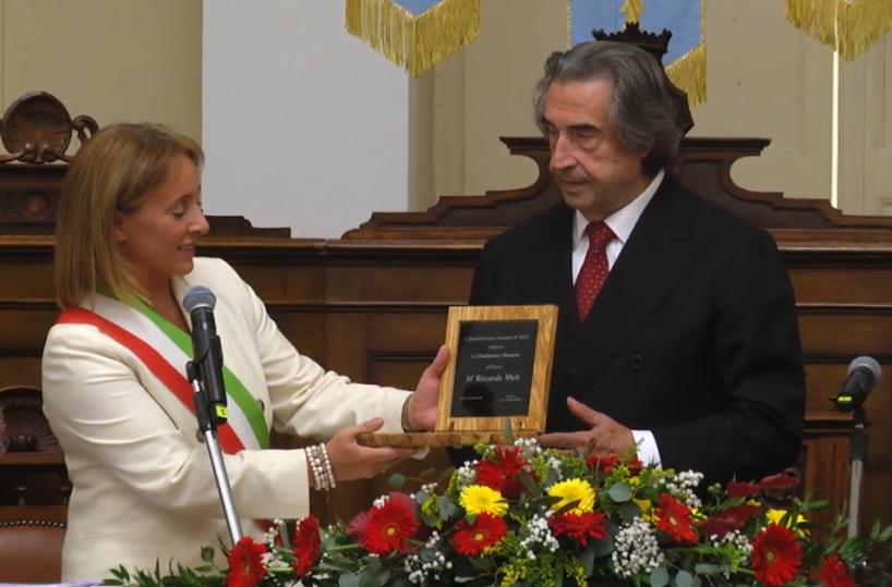Andria, conferita cittadinanza onoraria al maestro Riccardo Muti: «Cultura oggi svuotata di significato»
