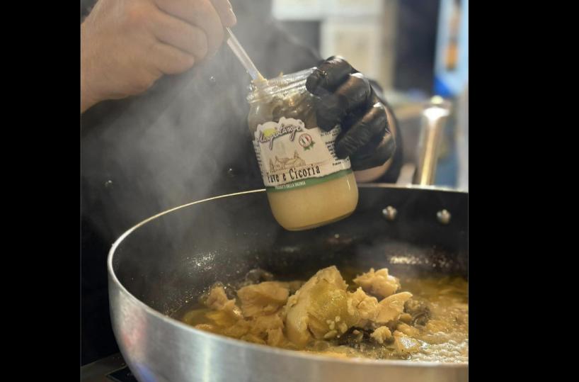 Fave e cicorie (in barattolo) alla Fiera di Marsiglia: paga il Consiglio regionale pugliese