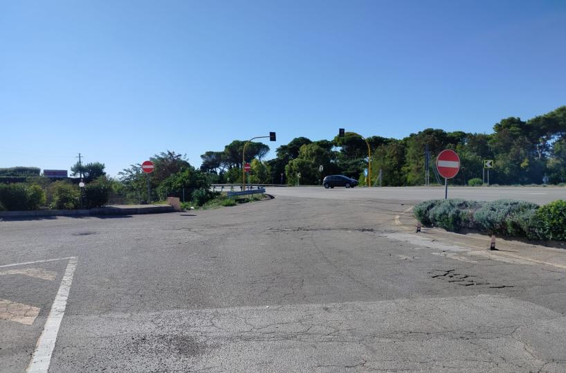 Statale 100, la proposta di Ciliento: «Dirottare mezzi pesanti su A14 con pedaggio gratuito»