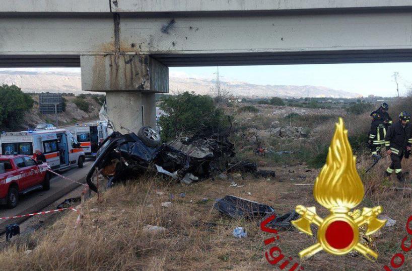 Manfredonia, incidente sulla SS89: una sola auto coinvolta, muore il conducente