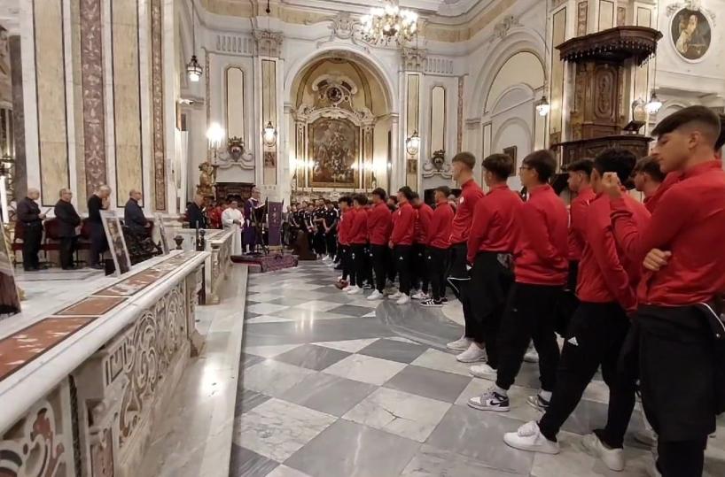 Strage dei giovani tifosi a Potenza: i funerali domani, 17 ottobre, nello stadio di Foggia