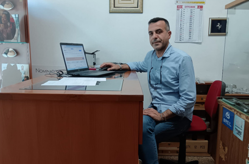 «Riparavo orologi a Rionero, adesso mi chiamano per i gioielli»