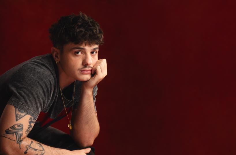 «Tutta vita», in arrivo l'album di inediti di Olly, a maggio il tour fa tappa a Molfetta