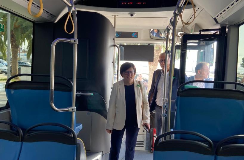 Manfredonia, cinque nuovi autobus green per il trasporto pubblico locale