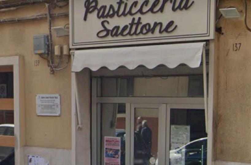 Bari, dopo più di 40 anni chiude «Saettone», la storica pasticceria nel cuore di Madonnella