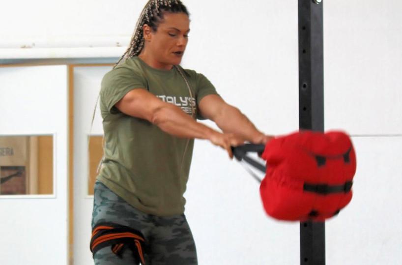 È di Molfetta la donna più forte d'Italia: Consiglia Amato vince il campionato italiano Strongest Woman 2024