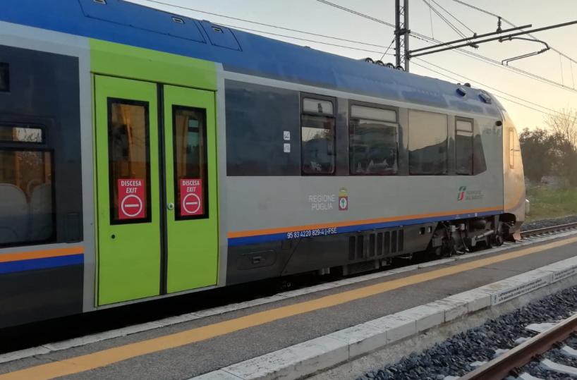 «Tuo figlio capostazione se mi dai 14mila euro»: un tarantino a giudizio
