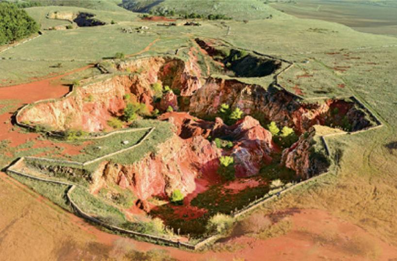 Spinazzola, miniere bauxite e bosco Senarico: yoga ed escursioni per esplorare l’Alta Murgia