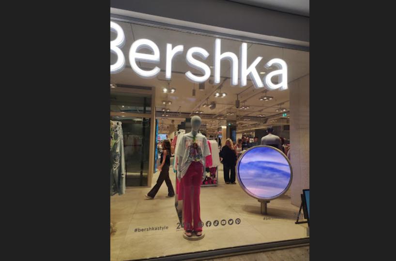 Lecce, foglio di via per due anni ad un 40enne salentino: aveva tentato di rubare due felpe da Bershka