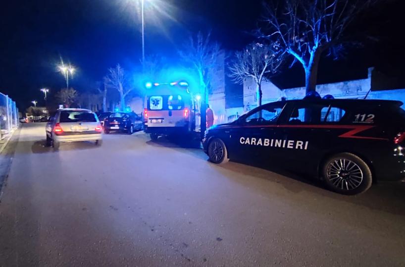 Casarano, chiama i genitori dopo un tamponamento: il padre e il compagno della madre si picchiano a bastonate