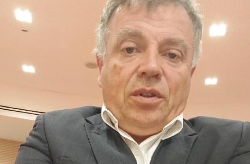 Tutolo occupa l'aula consiliare della Regione Puglia: «Che fine hanno fatto i 27 milioni destinati alla SP.109?»
