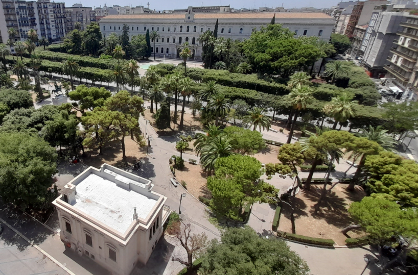 No alcol in piazza Moro e piazza Umberto, stretta su episodi di violenza: a Bari firmata ordinanza sulla sicurezza