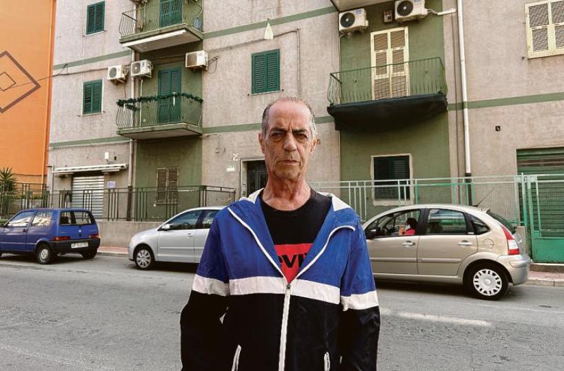 Taranto, malato di tumore ancora senza casa: uno degli sfollati di via Galeso dorme in auto da 11 mesi