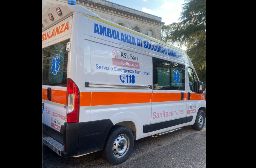 Bari, Sanitaservice e la soccorritrice del 118 non idonea al lavoro: «La paghiamo per rimanere a casa»