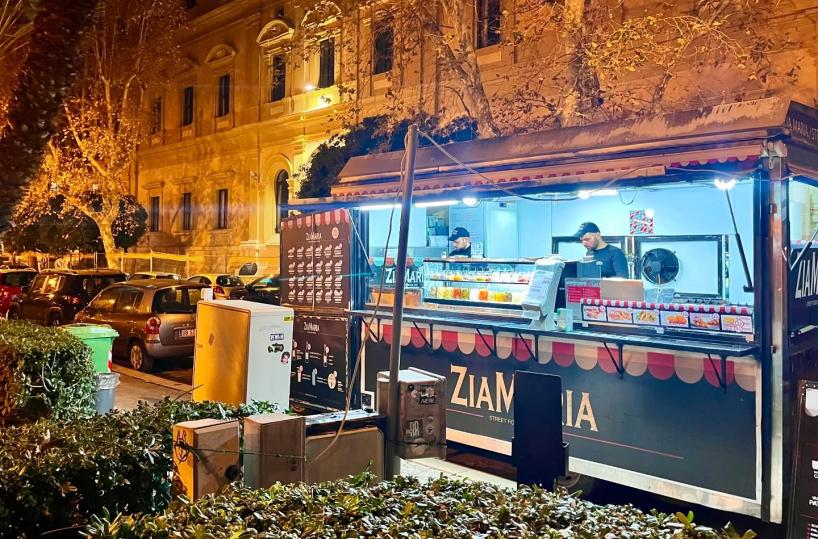Bari, nuova ordinanza nella movida: paninoteche e food-truck aperti dalle 12 a mezzanotte